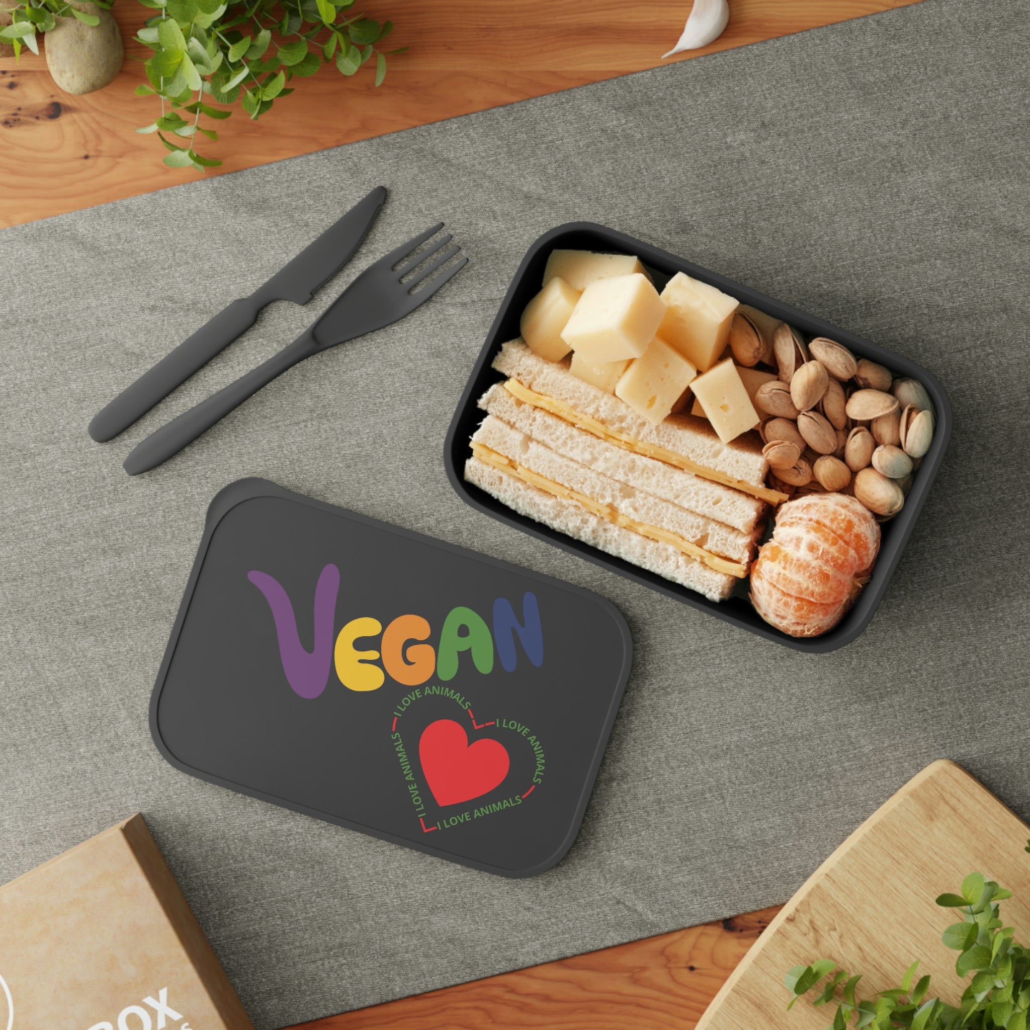 PLA Vegan Heart Bento Box+Band+Utensils